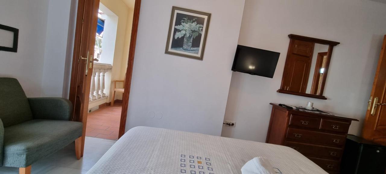 Hotel Cafe La Morena Fuengirola Extérieur photo