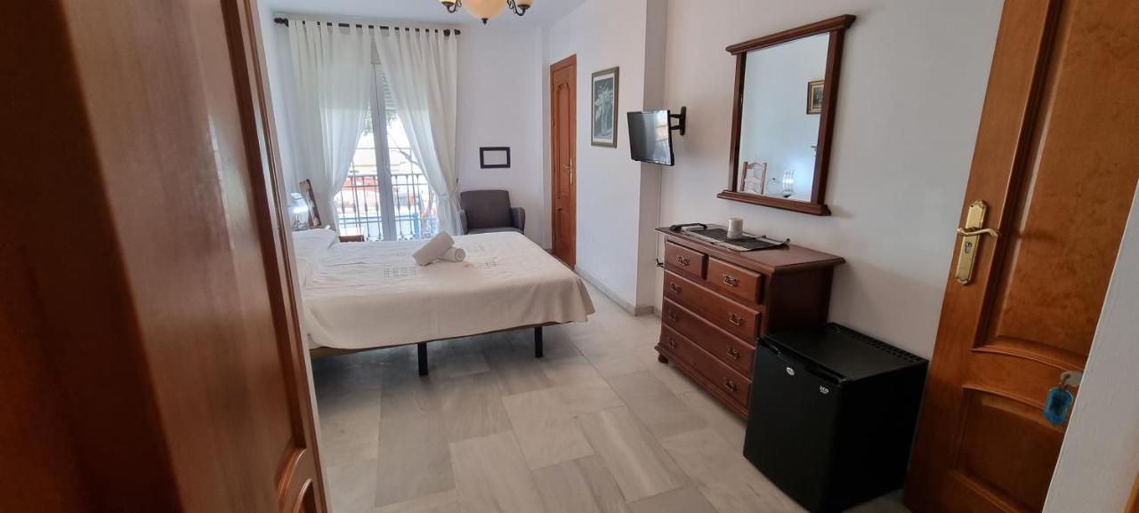 Hotel Cafe La Morena Fuengirola Extérieur photo